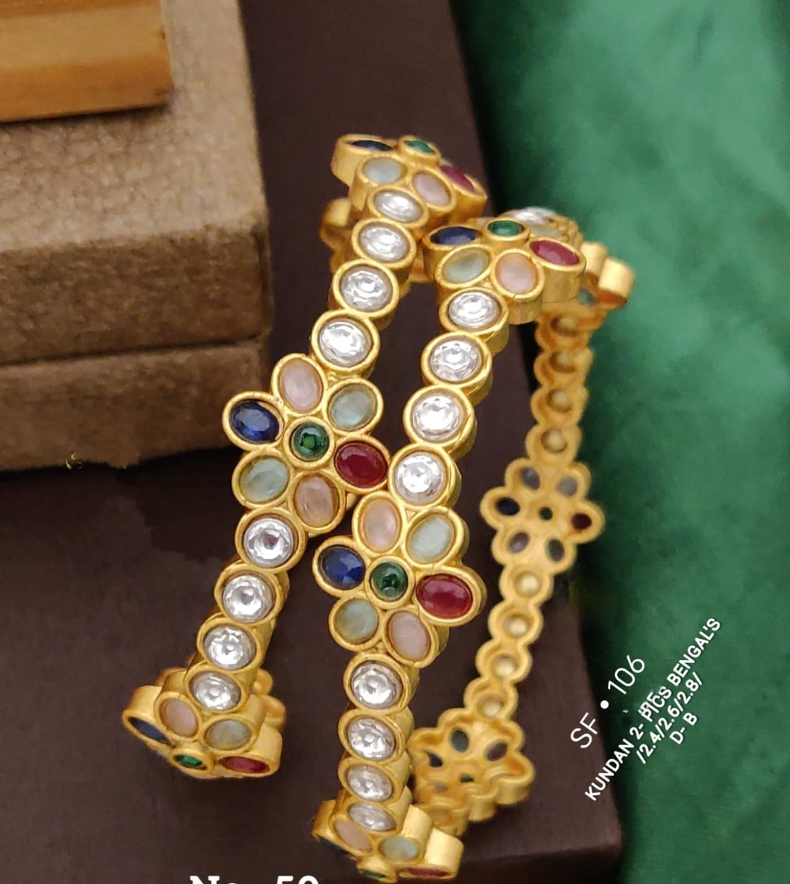 Kundan 2-Pics Bangle